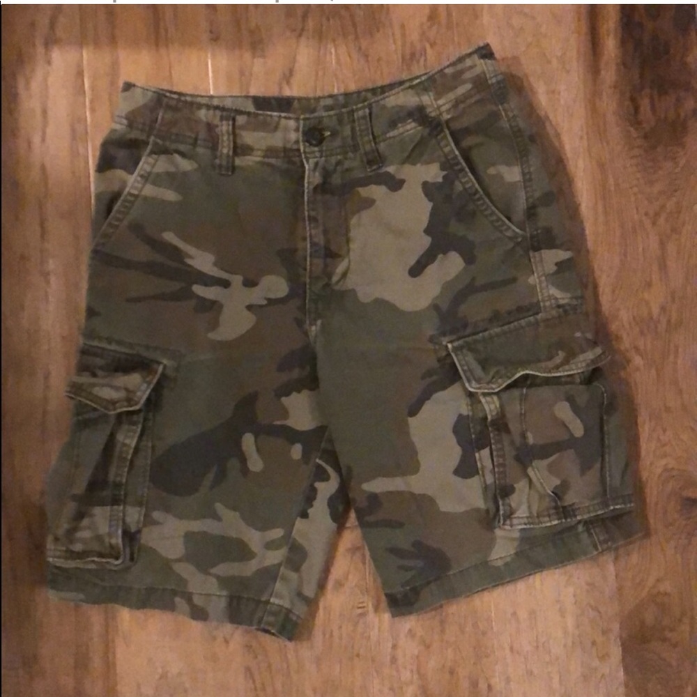 Vintage camouflage carpenter surf skate shorts s